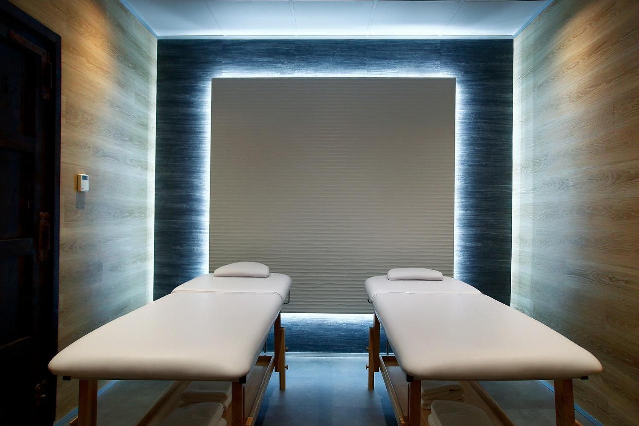 Hotel Rural & Spa Los Anades Abánades エクステリア 写真