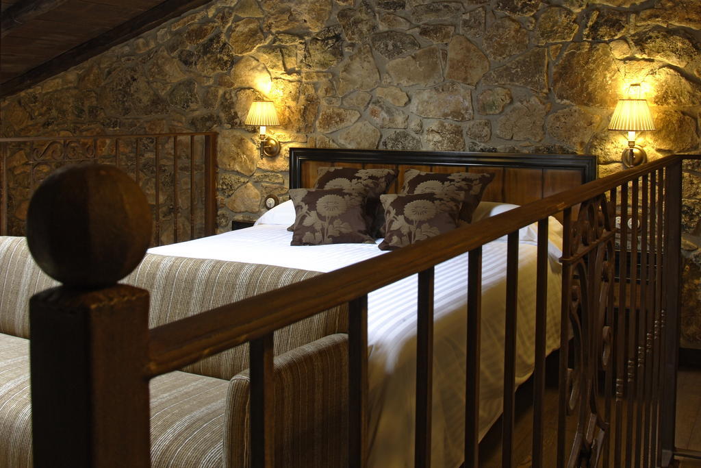 Hotel Rural & Spa Los Anades Abánades 部屋 写真